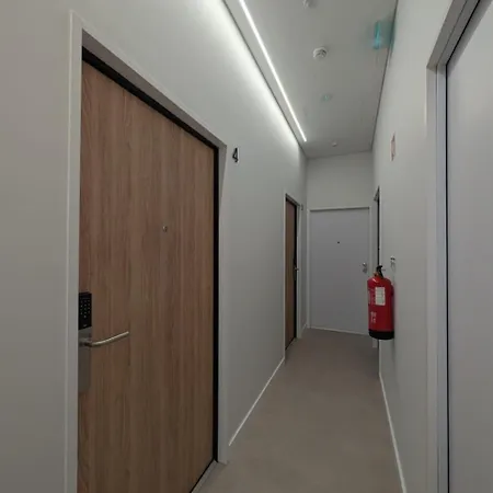 Hospedaria Porto 2*