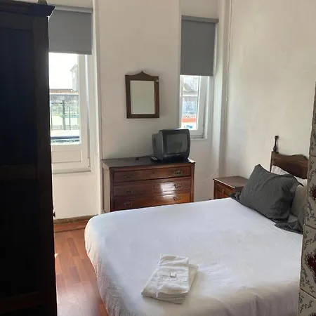 Hospedaria Porto 2*
